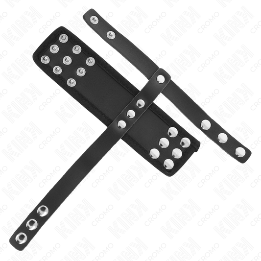 KINK - ANNEAU DE CAGE À PÉNIS REVÊTU DE CUIR AVEC SANGLE RÉGLABLE POUR SÉPARER LES BALLES
