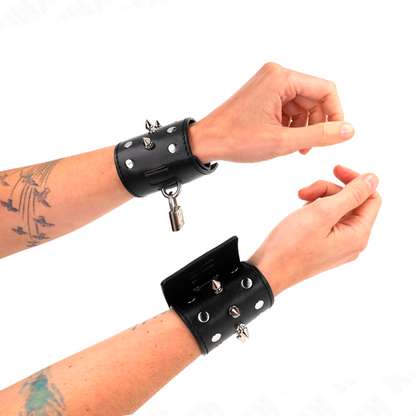 KINK - BRACELETS À POINTES STYLE PUNK 25 X 6 CM